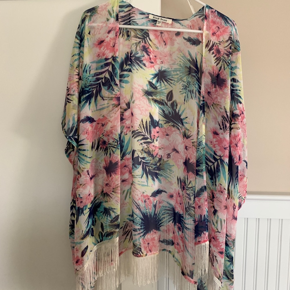 Black Rainn tropical cover up